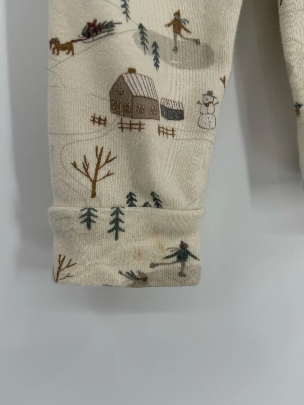 Rylee + Cru Winter Village Print Long Sleeve Pajama Top | Ivory | 4-5Y